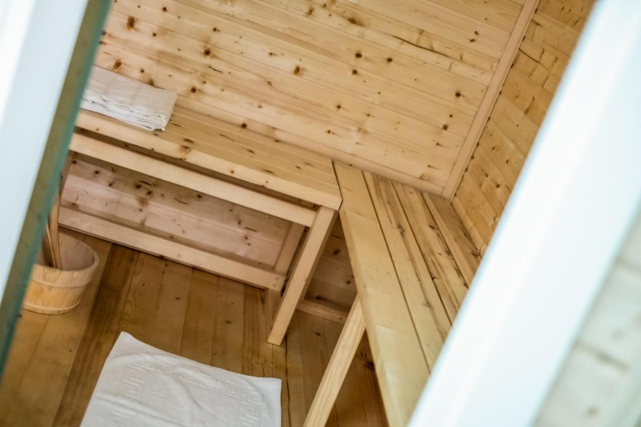Jmr Royal -Luxury Rooms & Private Sauna Constanţa Exteriér fotografie