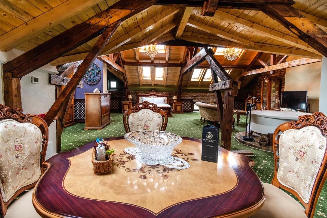 Jmr Royal -Luxury Rooms & Private Sauna Constanţa Exteriér fotografie