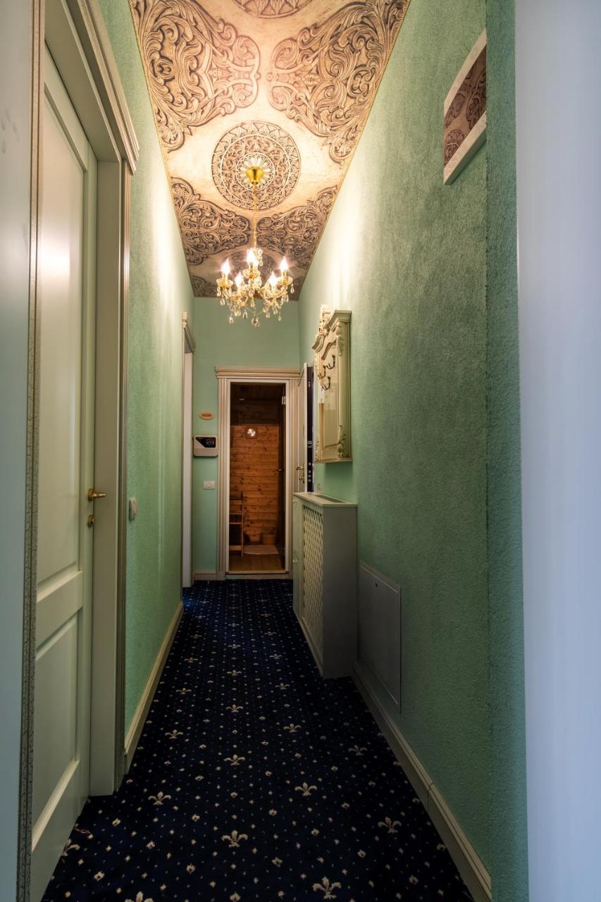 Jmr Royal -Luxury Rooms & Private Sauna Constanţa Exteriér fotografie