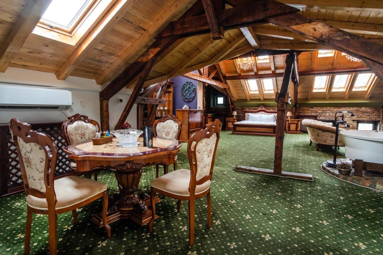 Jmr Royal -Luxury Rooms & Private Sauna Constanţa Exteriér fotografie
